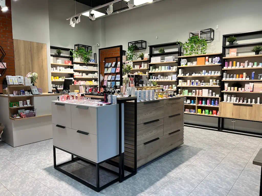 Магазин CREAM.SHOP — Легенда на Оптиков