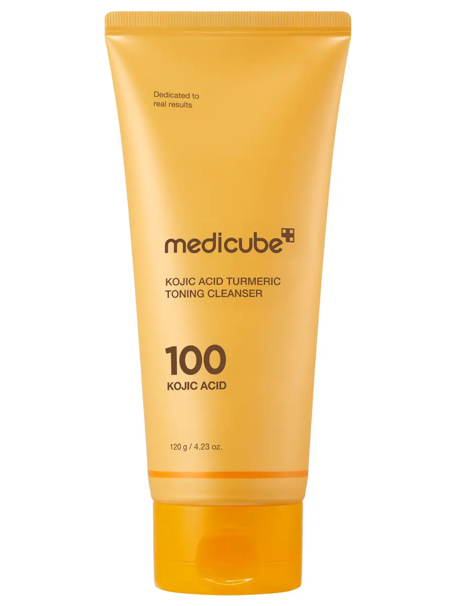 Medicube Осветляющая пенка для умывания с кислотами Kojic Acid Turmeric Toning Cleanser 120 мл